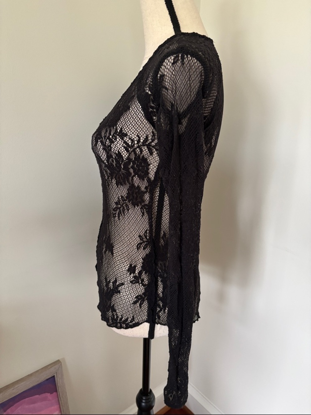 Intimately Black Lace Long-Sleeve Sheer Top - Women Intimates Size Small - Picture 3 of 5